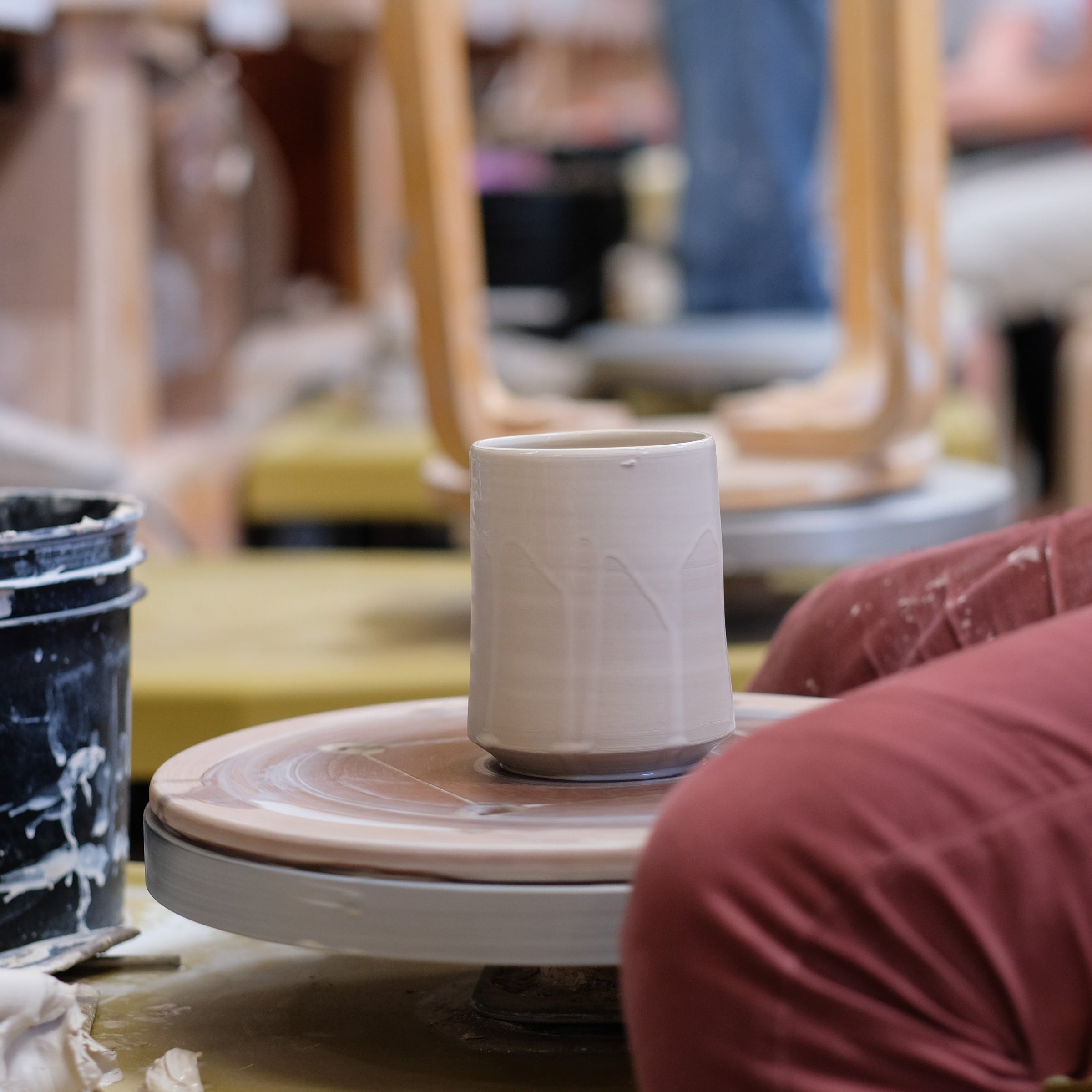 10 Best Paint Your Own Pottery Studios in Massachusetts!